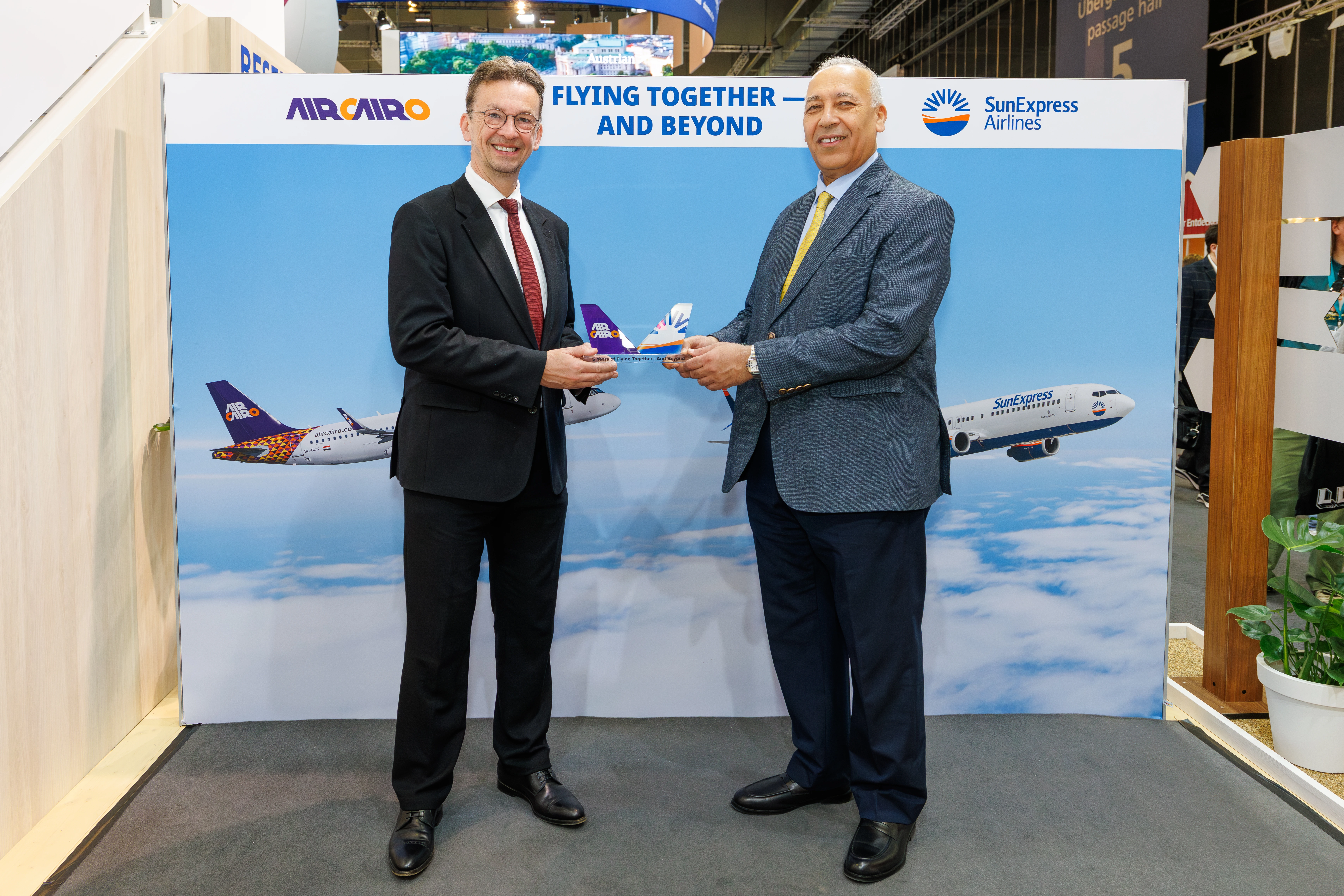 SunExpress und AirCairo verlängern erfolgreiche Vertriebspartnerschaft um weitere drei Jahre