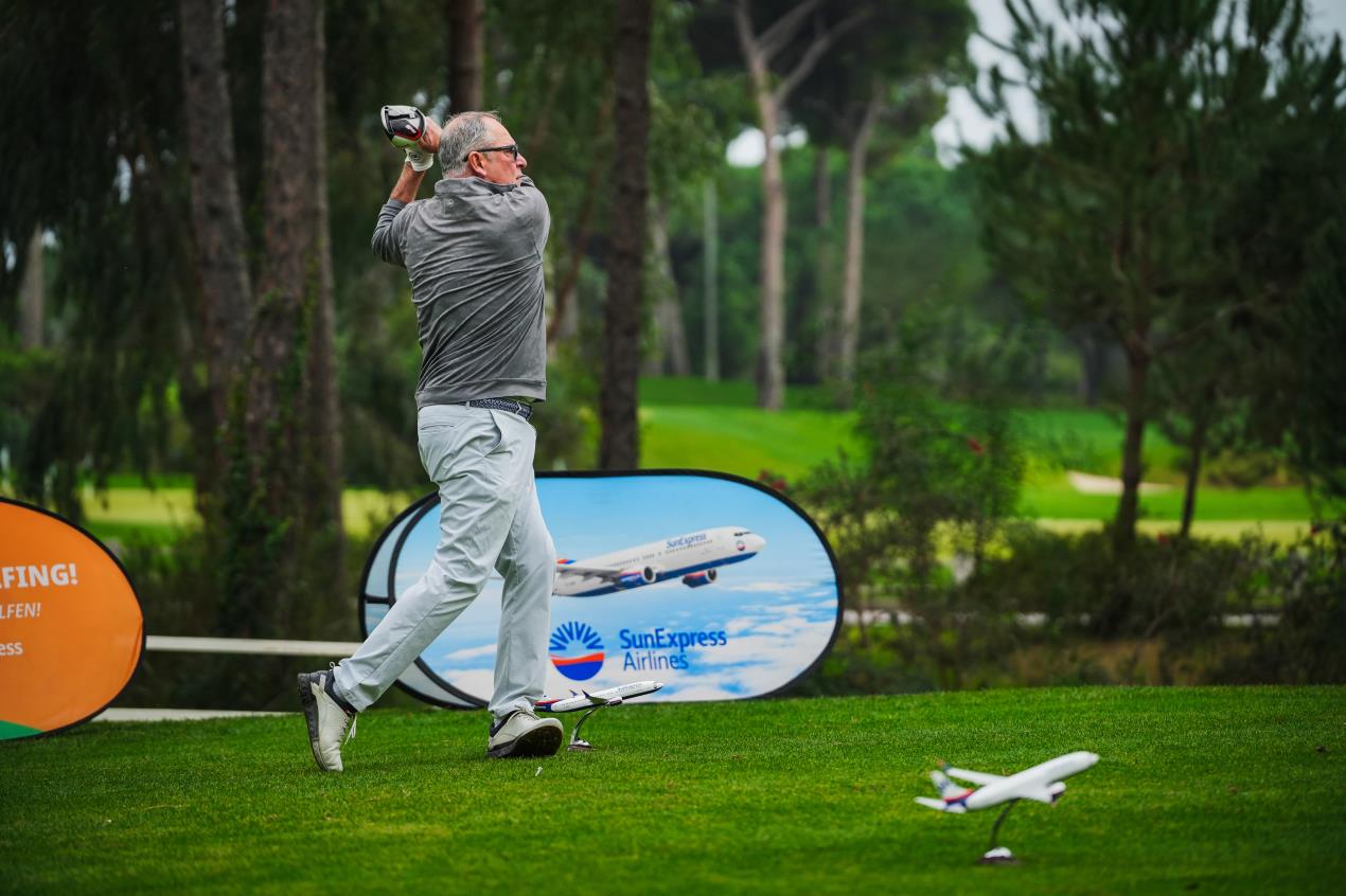 SunExpress Hosts 5th Annual Golf Cup